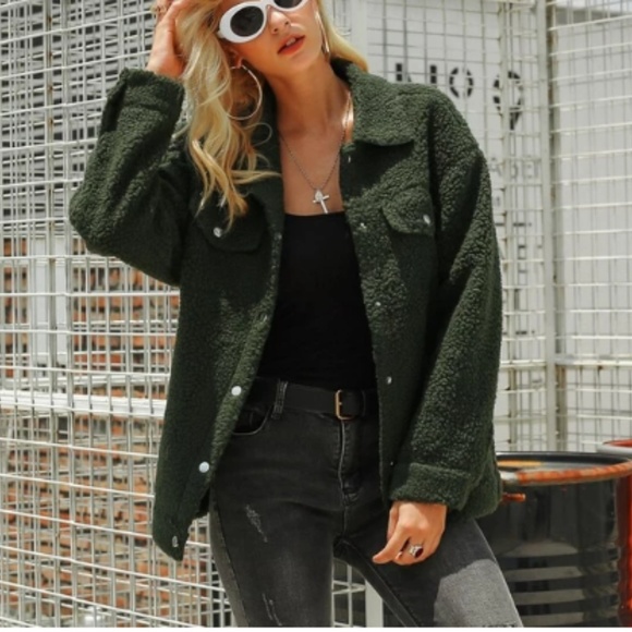 Teddy Bear Faux Shearling Trucker Jacket | Olive - Picture 3 of 5